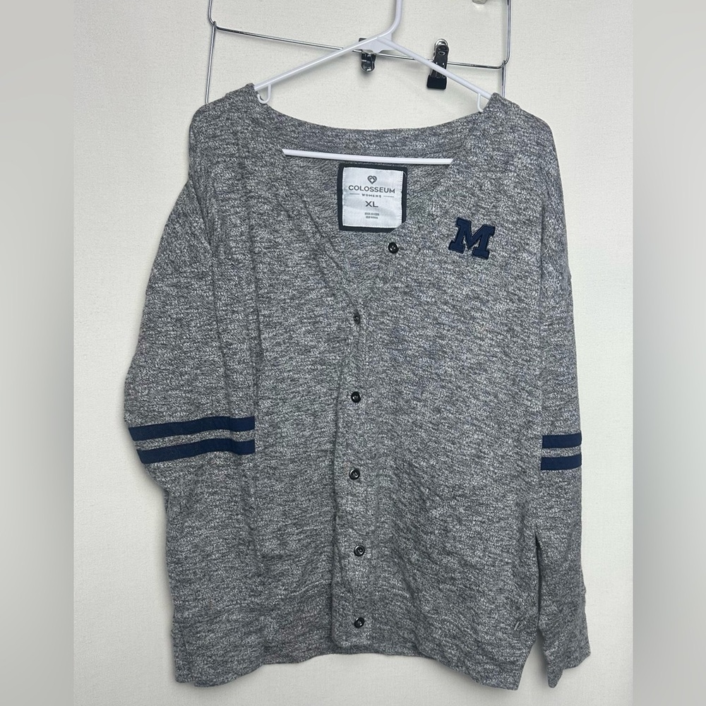 Womens University of Michigan Colosseum Varsity Sweater XL